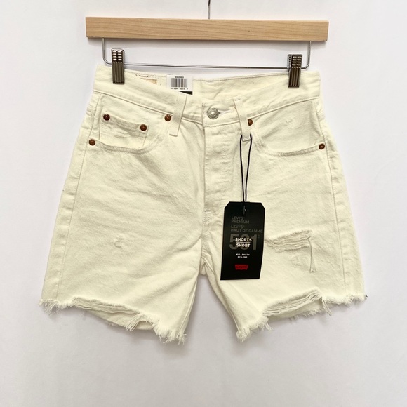 Levi’s shorts - Picture 4 of 9